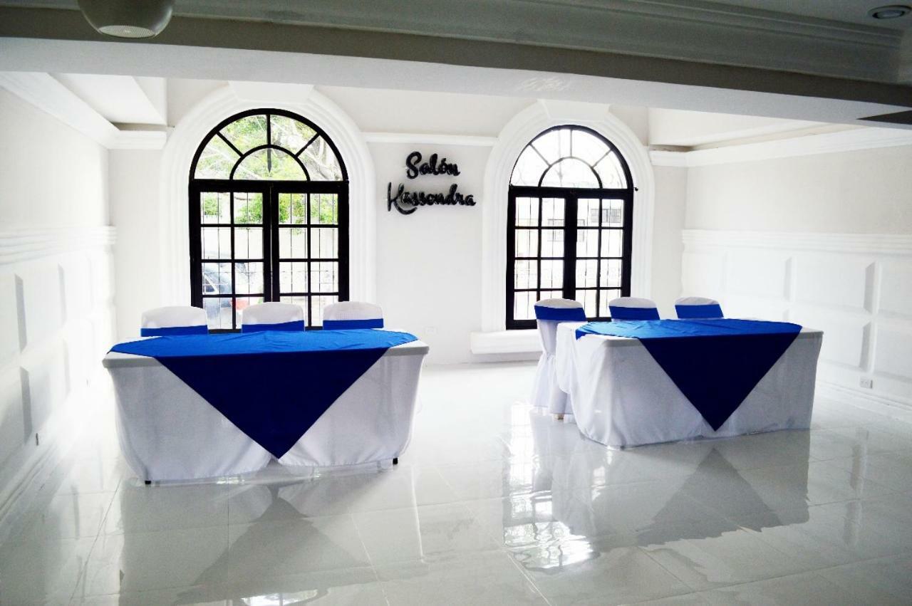 Hotel Villa Antigua San Salvador Exterior photo